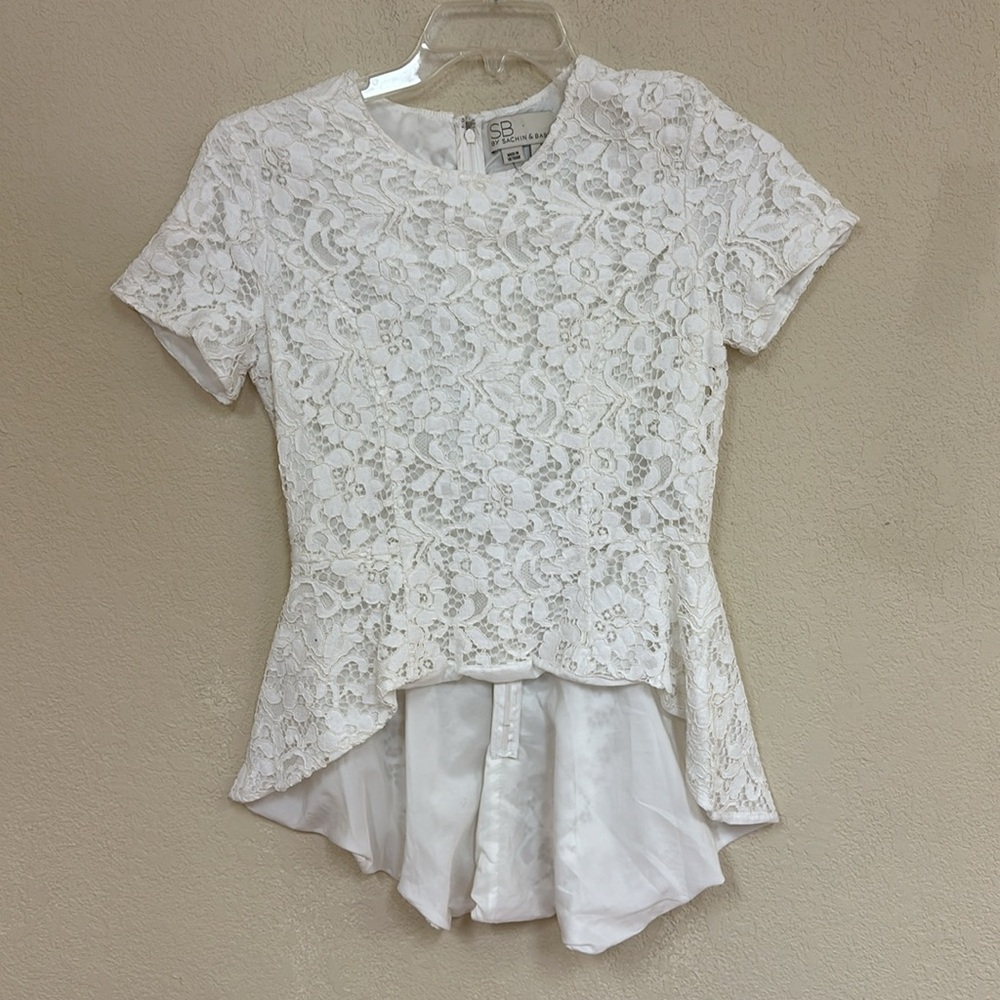 SB by SACHIN & BABI white lace peplum high low top size M - Picture 2 of 6
